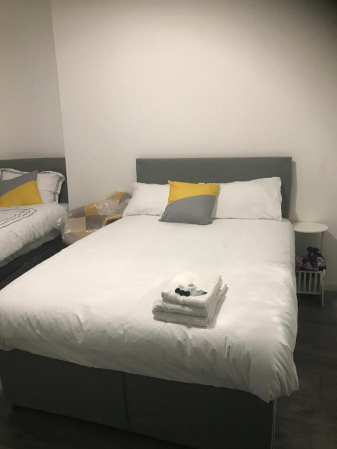 Norton Road Villa Стоктън он Тийс Екстериор снимка
