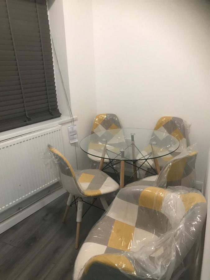 Norton Road Villa Стоктън он Тийс Екстериор снимка