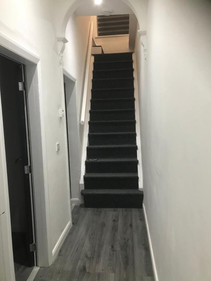 Norton Road Villa Стоктън он Тийс Екстериор снимка