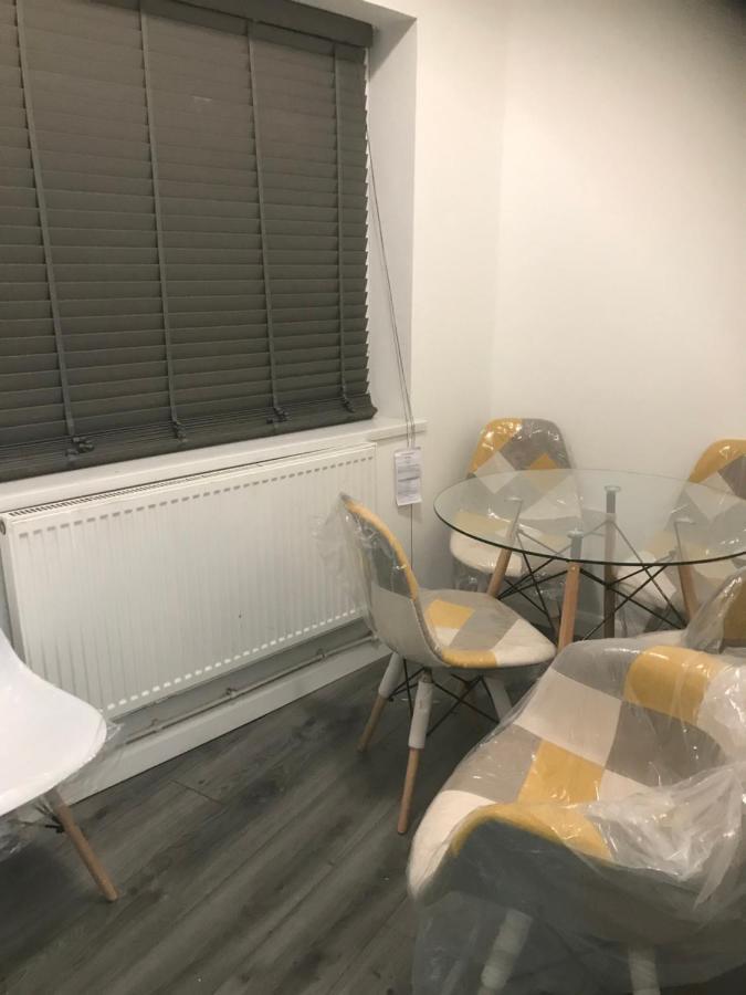 Norton Road Villa Стоктън он Тийс Екстериор снимка