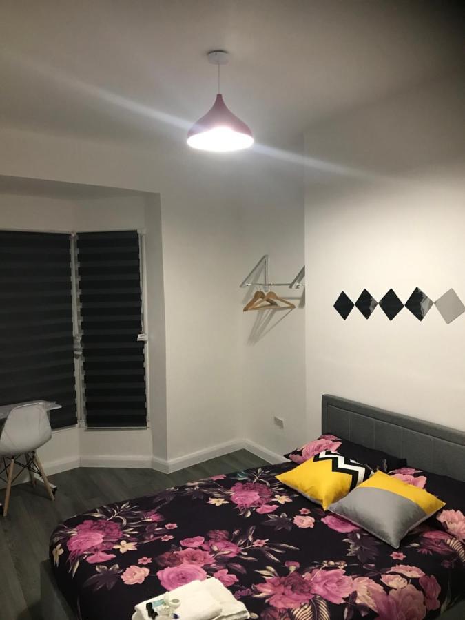 Norton Road Villa Стоктън он Тийс Екстериор снимка