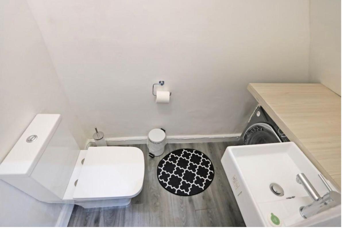 Norton Road Villa Стоктън он Тийс Екстериор снимка