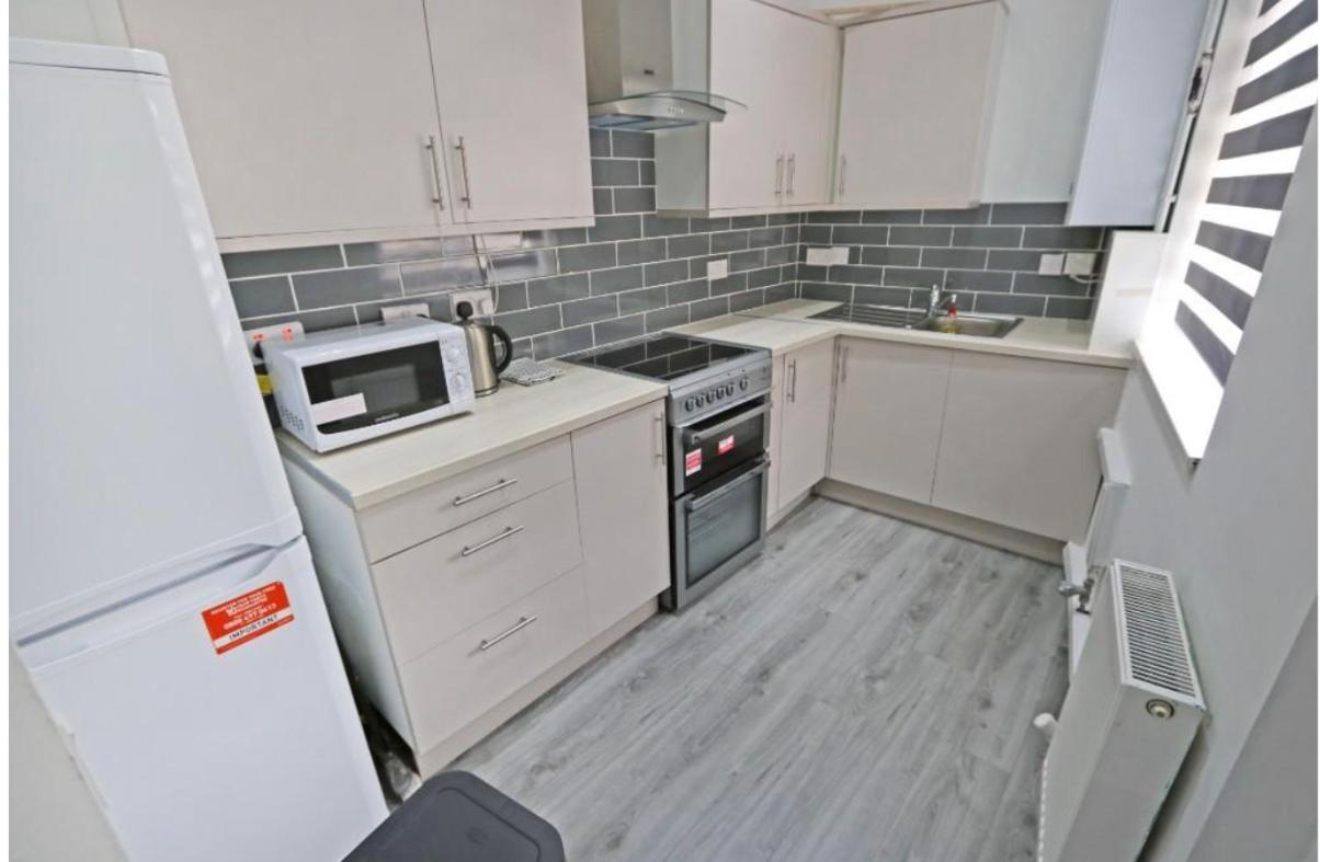 Norton Road Villa Стоктън он Тийс Екстериор снимка